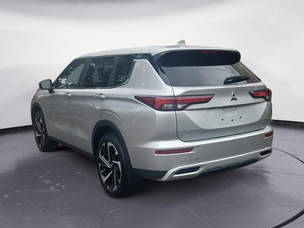 used 2024 Mitsubishi Outlander car, priced at $26,500