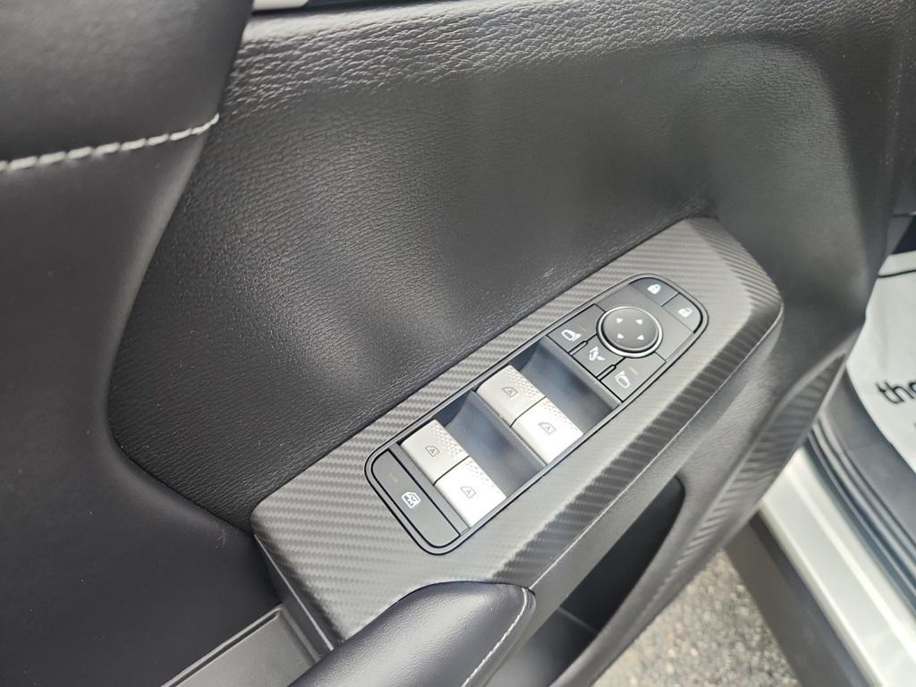 used 2024 Mitsubishi Outlander car, priced at $26,500