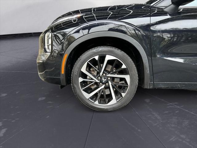 used 2022 Mitsubishi Outlander car, priced at $27,916