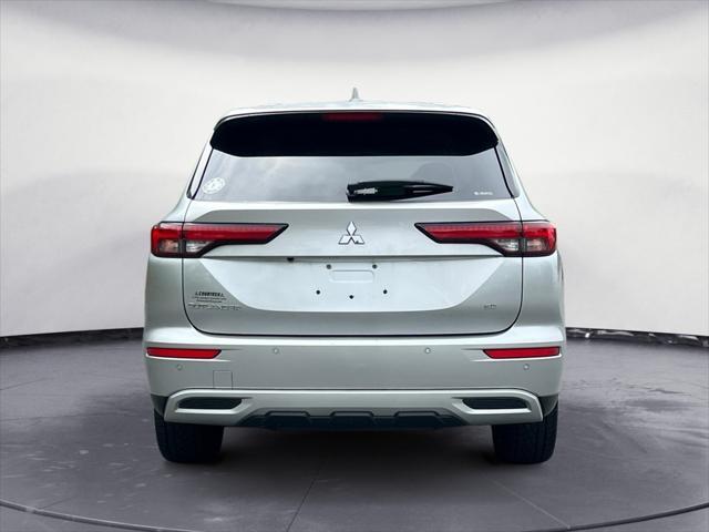 used 2022 Mitsubishi Outlander car, priced at $24,900