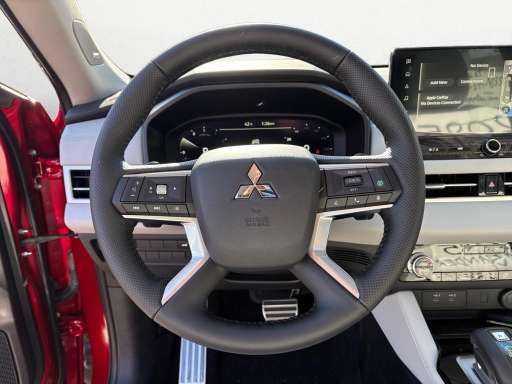 new 2025 Mitsubishi Outlander car, priced at $43,545