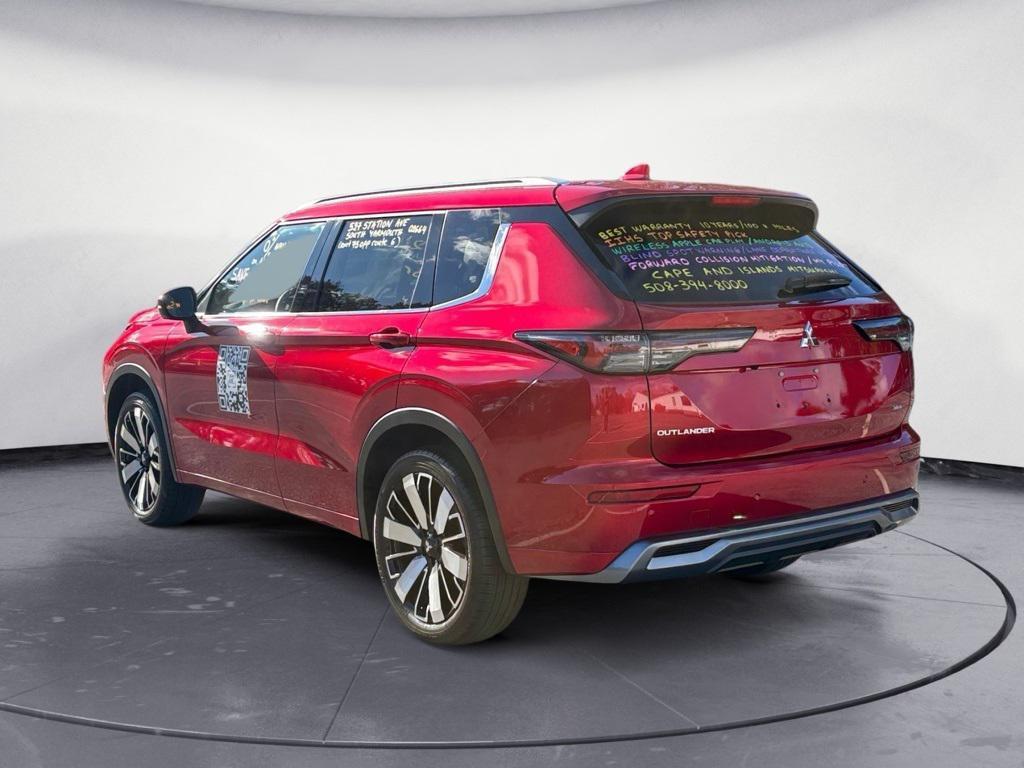 new 2025 Mitsubishi Outlander car, priced at $43,545