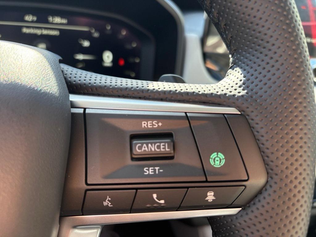 new 2025 Mitsubishi Outlander car, priced at $43,545