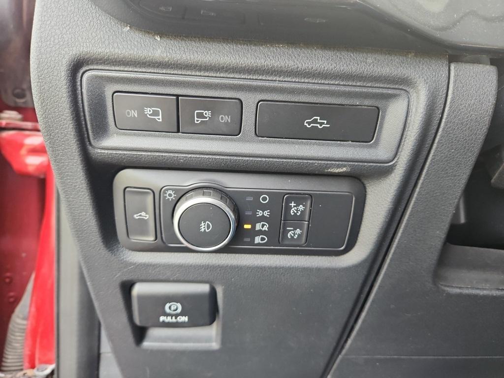 used 2021 Ford F-150 car, priced at $34,900