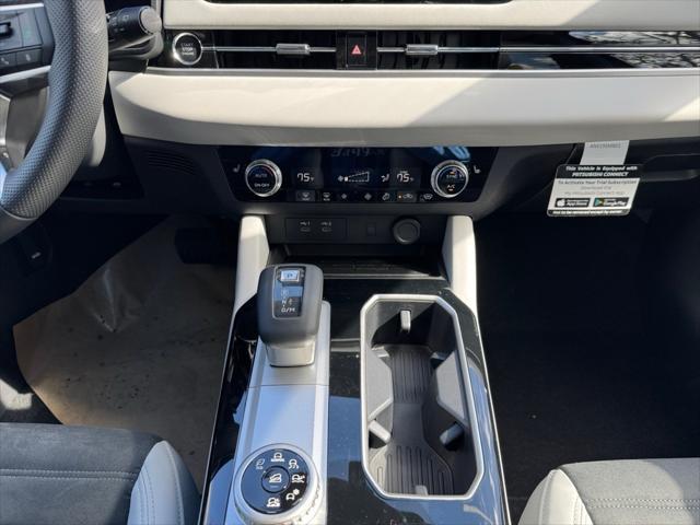new 2025 Mitsubishi Outlander car, priced at $40,625