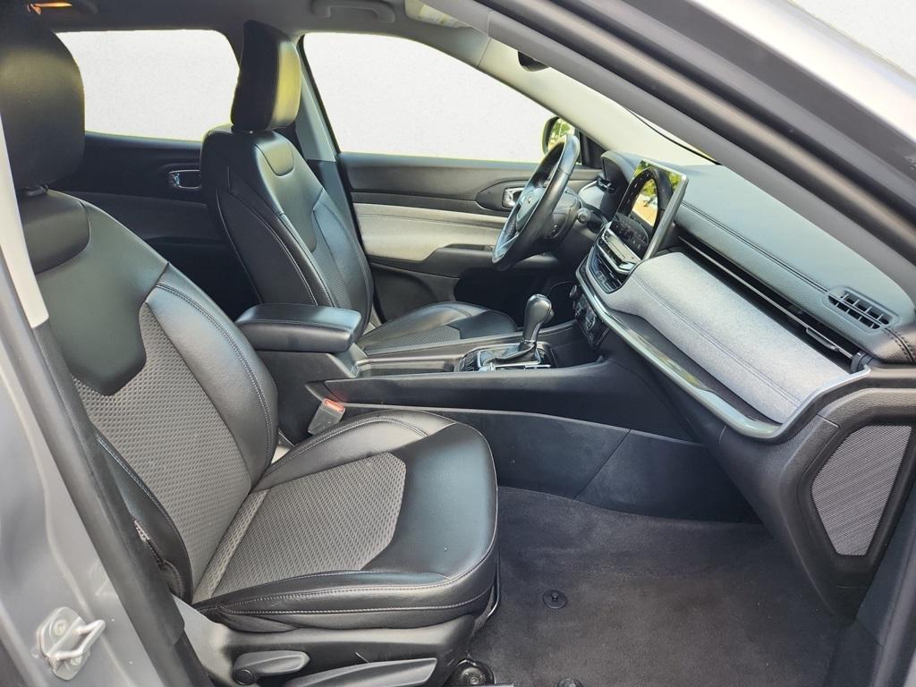 used 2022 Jeep Compass car, priced at $20,995