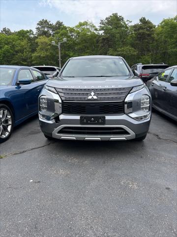 used 2023 Mitsubishi Outlander car, priced at $27,900