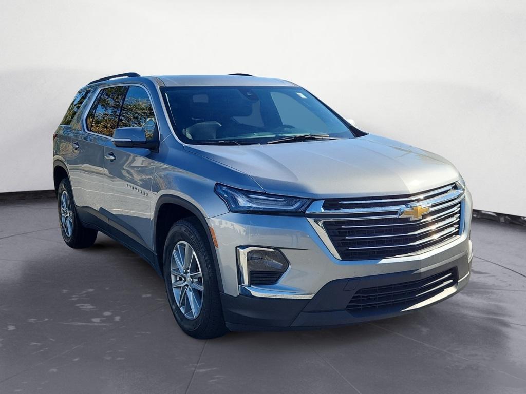 used 2023 Chevrolet Traverse car, priced at $32,900