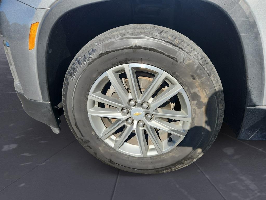 used 2023 Chevrolet Traverse car, priced at $32,900