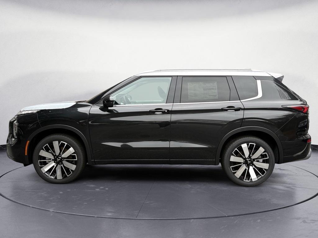 new 2025 Mitsubishi Outlander car, priced at $46,640