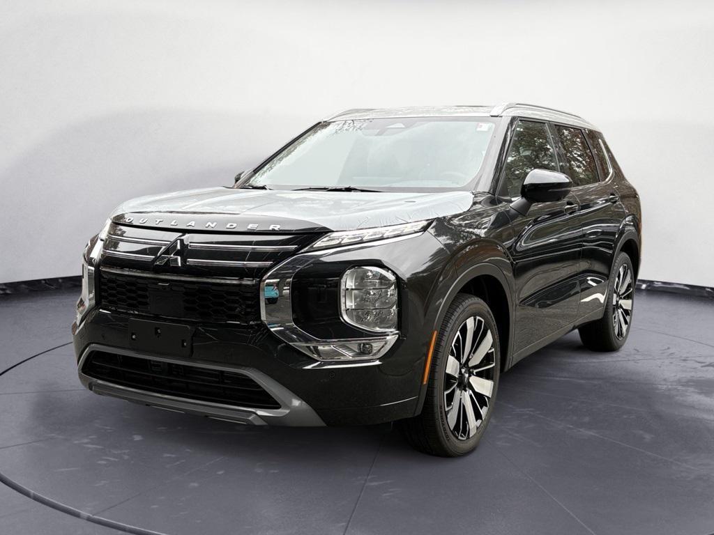 new 2025 Mitsubishi Outlander car, priced at $46,640