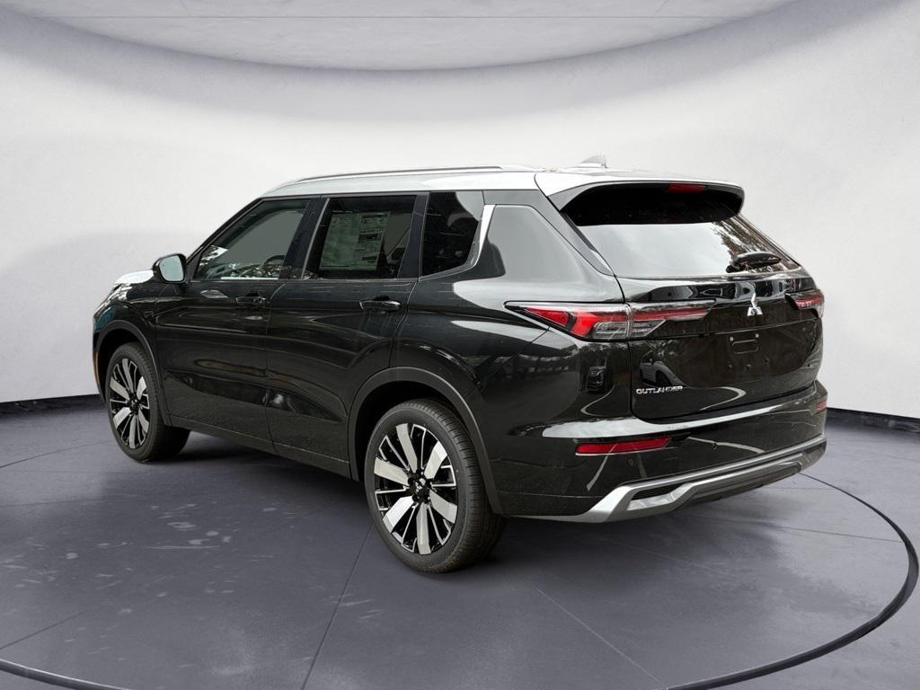 new 2025 Mitsubishi Outlander car, priced at $46,640