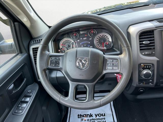 used 2020 Ram 1500 Classic car, priced at $28,900
