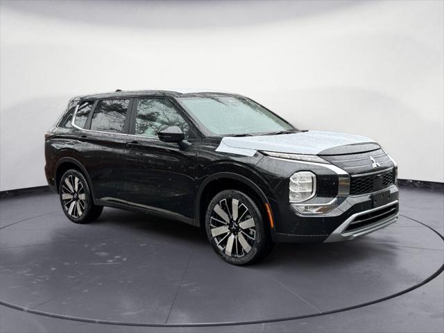 new 2025 Mitsubishi Outlander car, priced at $37,260