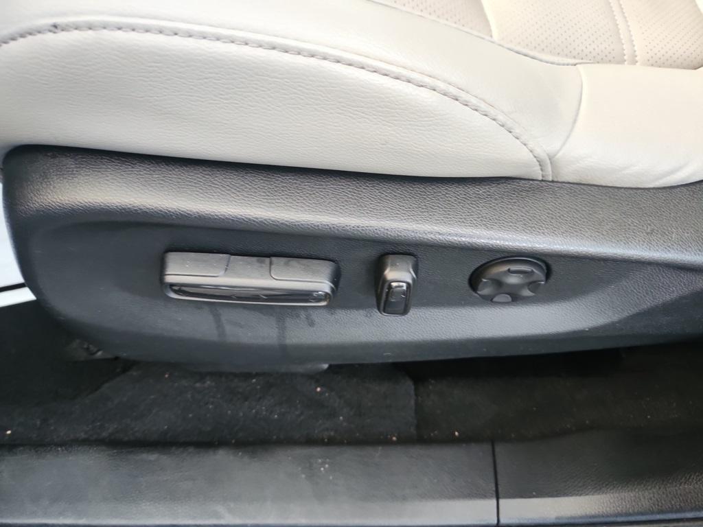 used 2017 Honda CR-V car, priced at $17,900