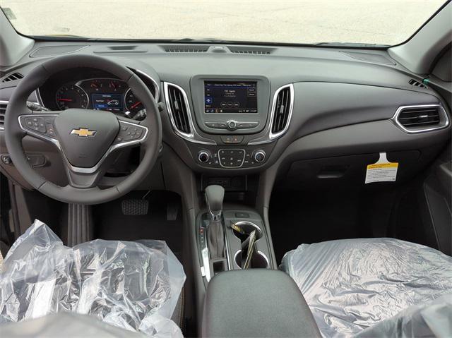 new 2024 Chevrolet Equinox car, priced at $30,165