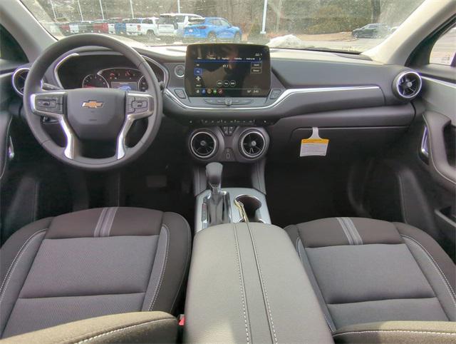 new 2025 Chevrolet Blazer car, priced at $38,173