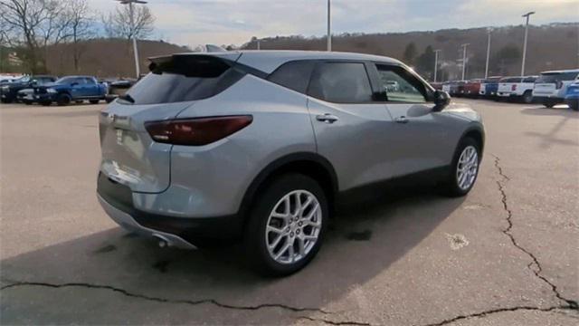 new 2025 Chevrolet Blazer car, priced at $38,173