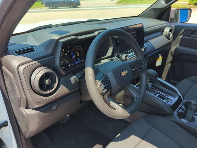 new 2025 Chevrolet Colorado car, priced at $33,145