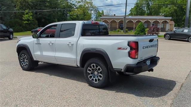 new 2024 Chevrolet Colorado car