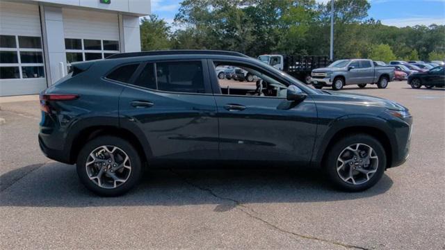 new 2025 Chevrolet Trax car, priced at $24,955