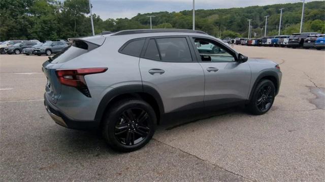 new 2025 Chevrolet Trax car, priced at $26,680