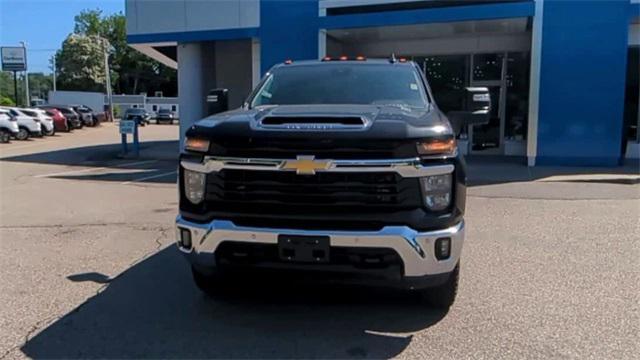 new 2025 Chevrolet Silverado 2500 car, priced at $72,154