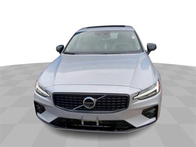 used 2022 Volvo S60 car