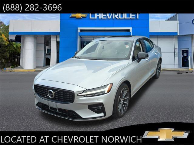 used 2022 Volvo S60 car