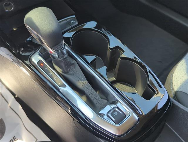 new 2025 Chevrolet Trax car