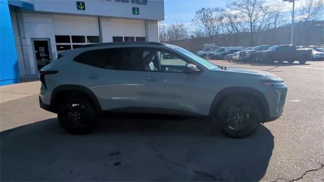 new 2025 Chevrolet Trax car, priced at $25,745