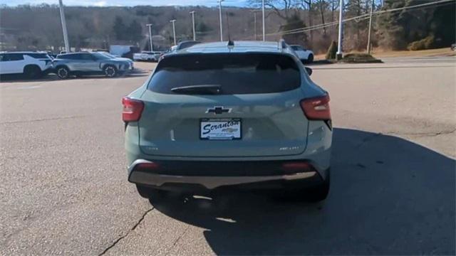 new 2025 Chevrolet Trax car, priced at $25,745