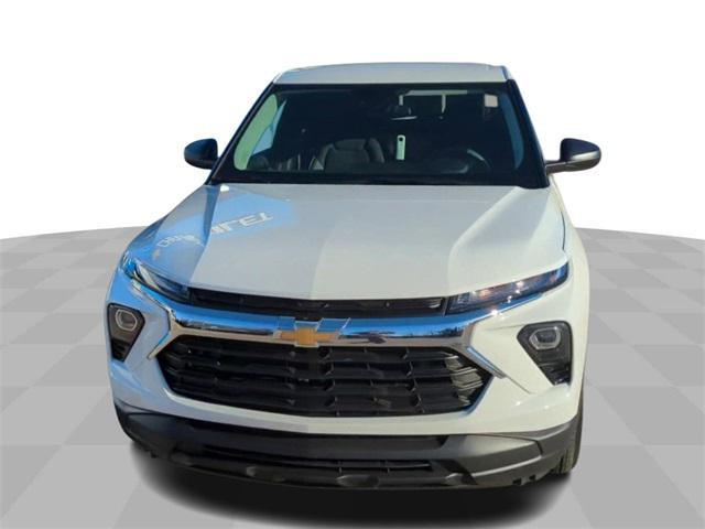 new 2024 Chevrolet TrailBlazer car, priced at $25,075