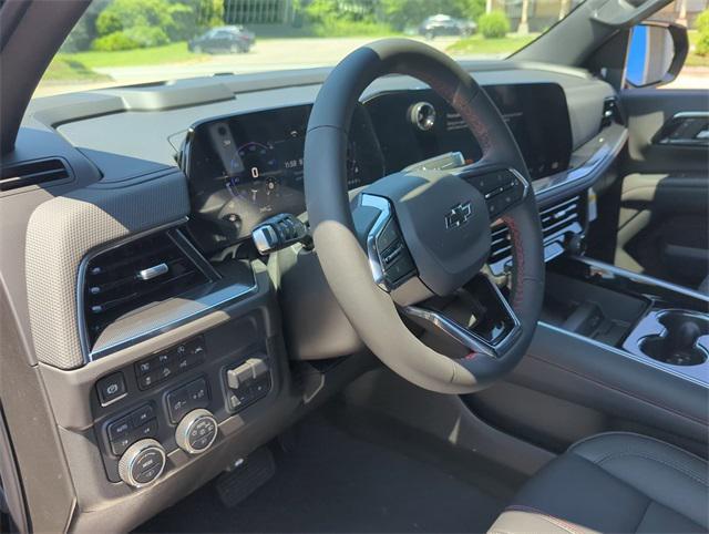 new 2025 Chevrolet Suburban car