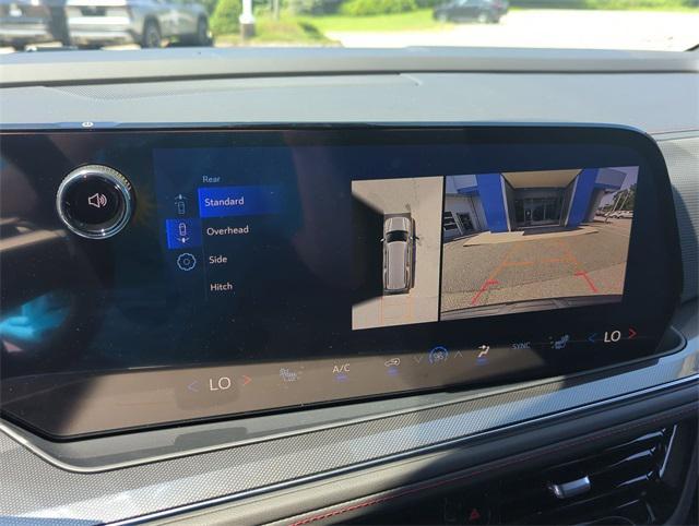 new 2025 Chevrolet Suburban car