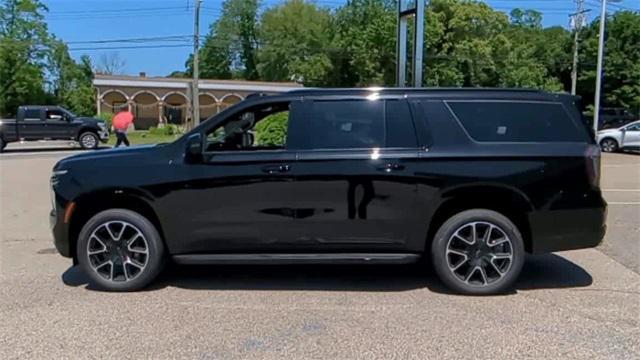 new 2025 Chevrolet Suburban car