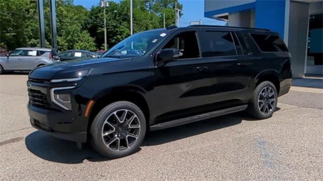 new 2025 Chevrolet Suburban car
