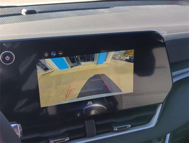 new 2026 Chevrolet Equinox car, priced at $31,400