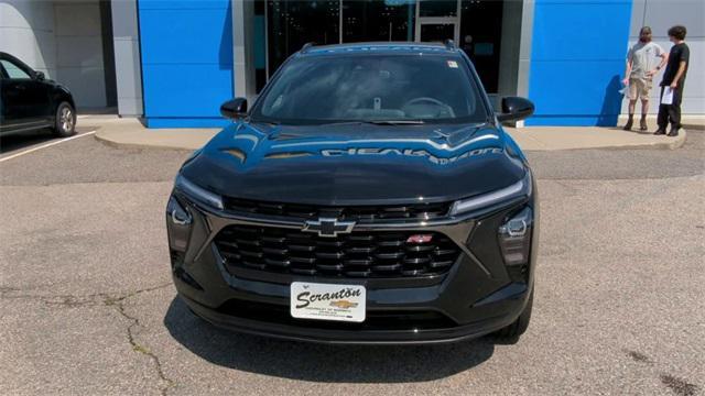 new 2025 Chevrolet Trax car, priced at $26,160