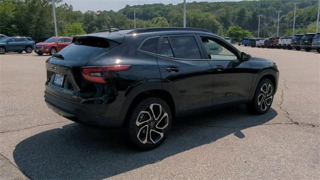 new 2025 Chevrolet Trax car, priced at $26,160