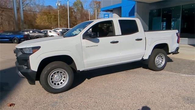 new 2024 Chevrolet Colorado car, priced at $32,890