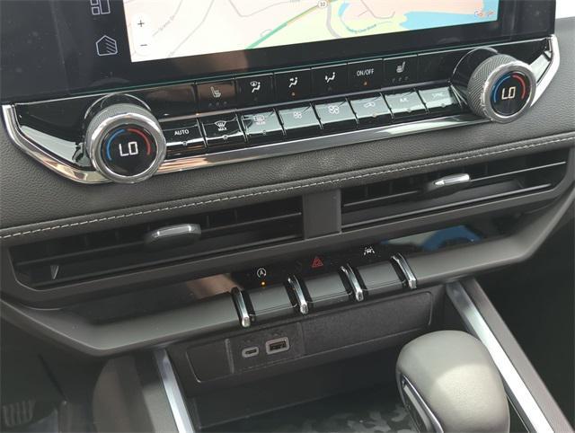 new 2025 Chevrolet Colorado car, priced at $39,590