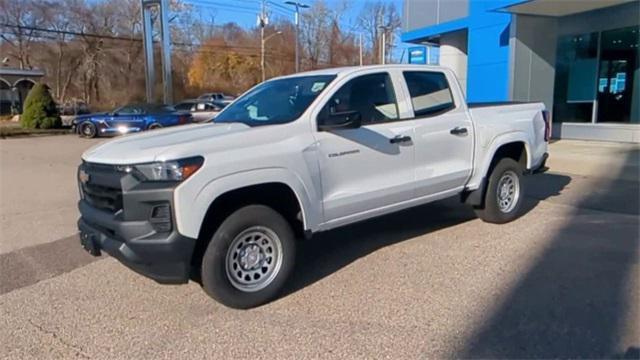 new 2024 Chevrolet Colorado car, priced at $32,255