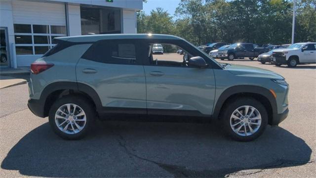 new 2026 Chevrolet TrailBlazer car, priced at $26,500