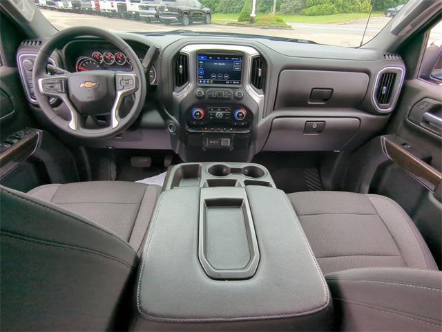 used 2022 Chevrolet Silverado 1500 car, priced at $31,316