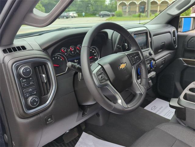 used 2022 Chevrolet Silverado 1500 car, priced at $31,316