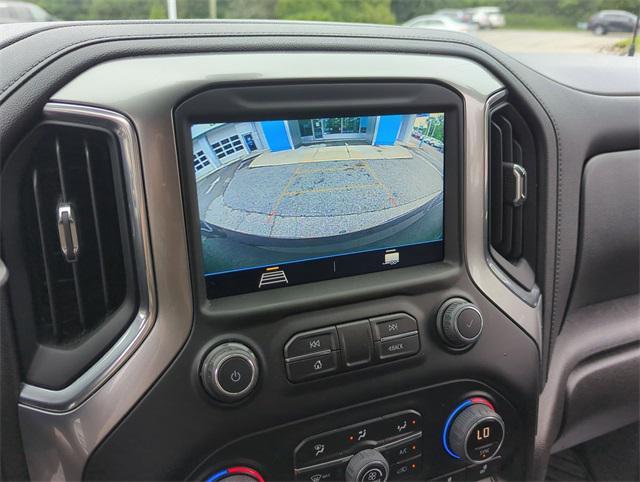 used 2022 Chevrolet Silverado 1500 car, priced at $31,316