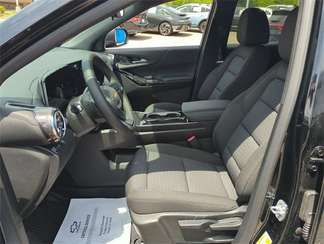 new 2025 Chevrolet Equinox car, priced at $28,666