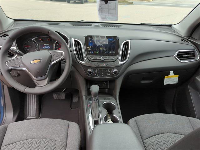 new 2024 Chevrolet Equinox car, priced at $32,031
