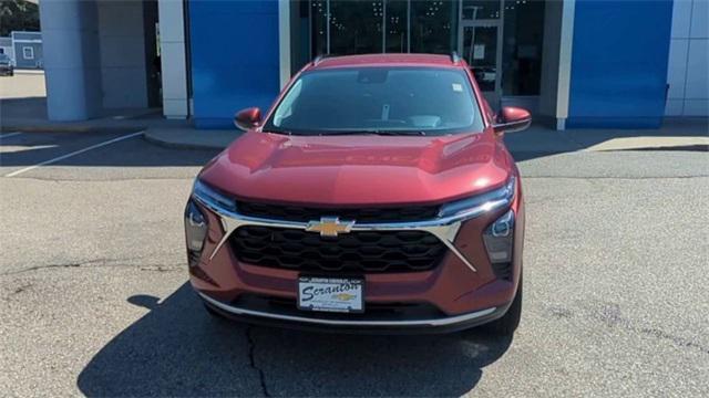 new 2025 Chevrolet Trax car